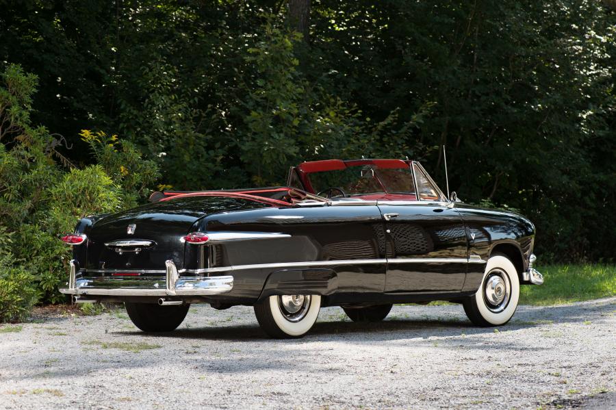  Ford Custom DeLuxe Convertible 1951 года  (фото 30 из 71)